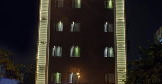 Oyo 1545 Hotel Shivani International Ahmedabad Exterior foto